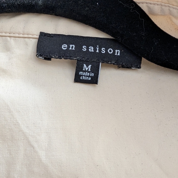 Women's Cream Ruffled Jacket - Picture 4 of 6